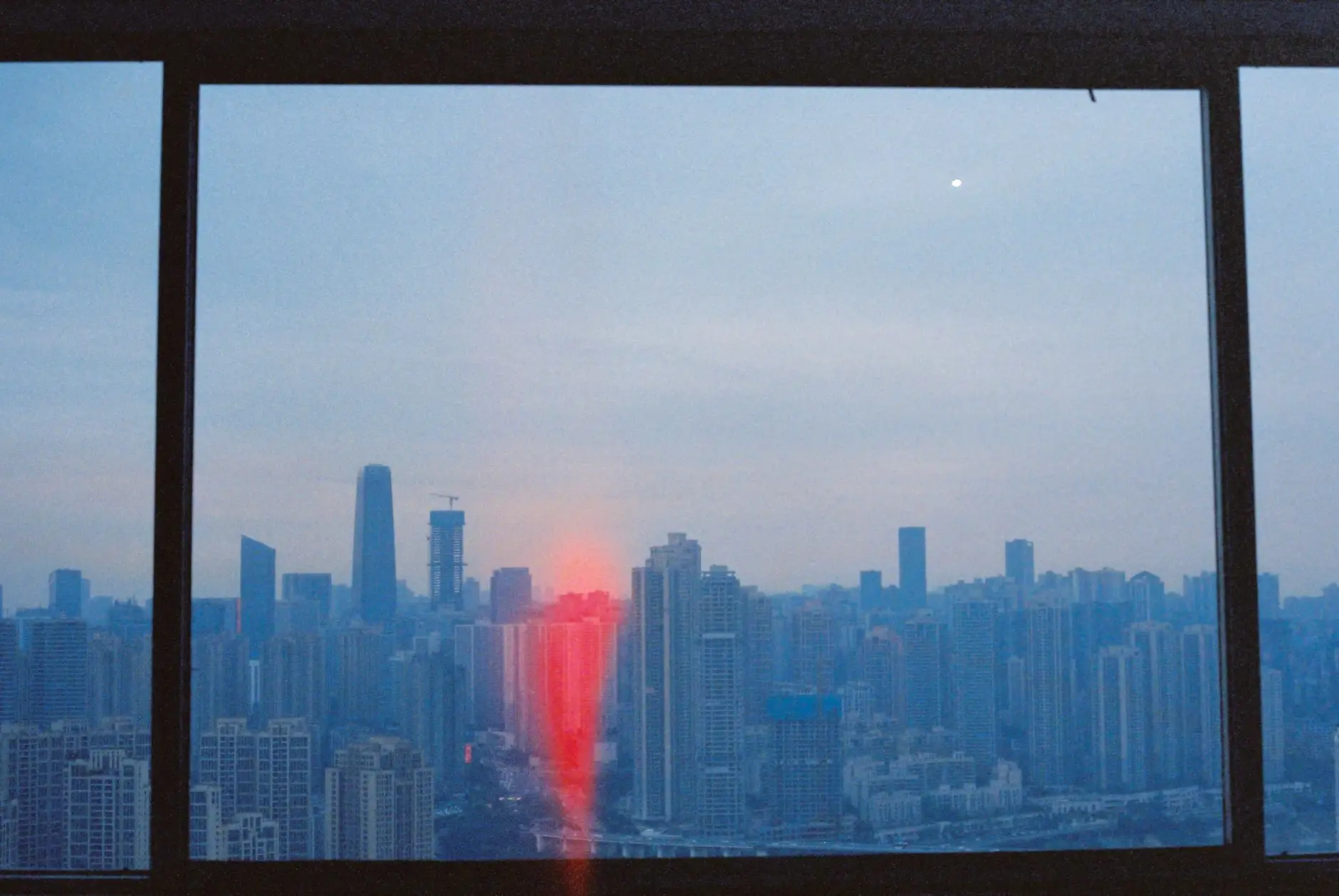 箱包皮具生产中的五金配件选型与耐久性测试分析