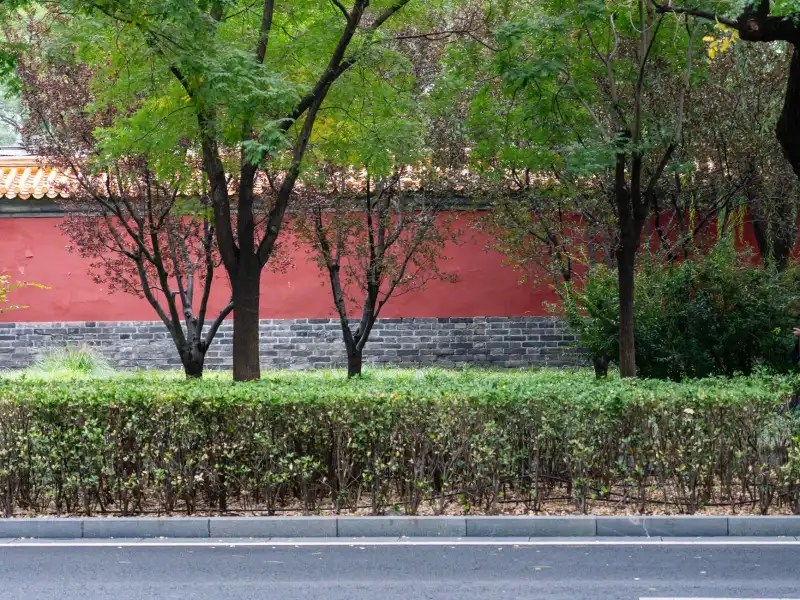 广州皮具箱包代工企业如何通过工艺升级提升产品附加值