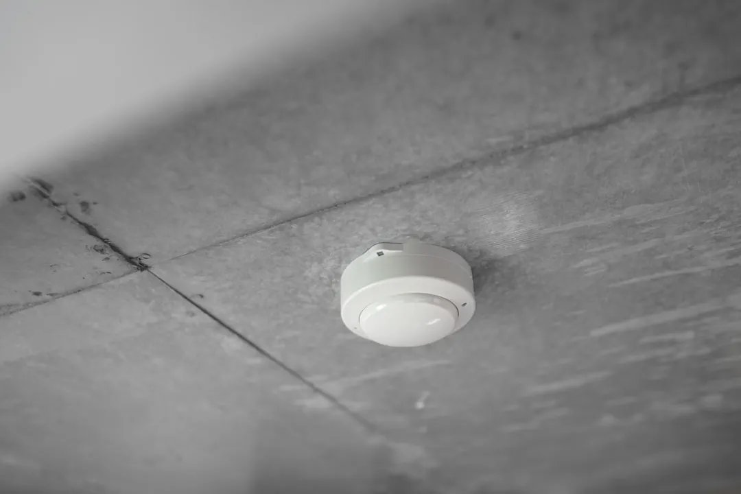 鹏高皮具2024年新款商务箱包系列参数对比与选购建议