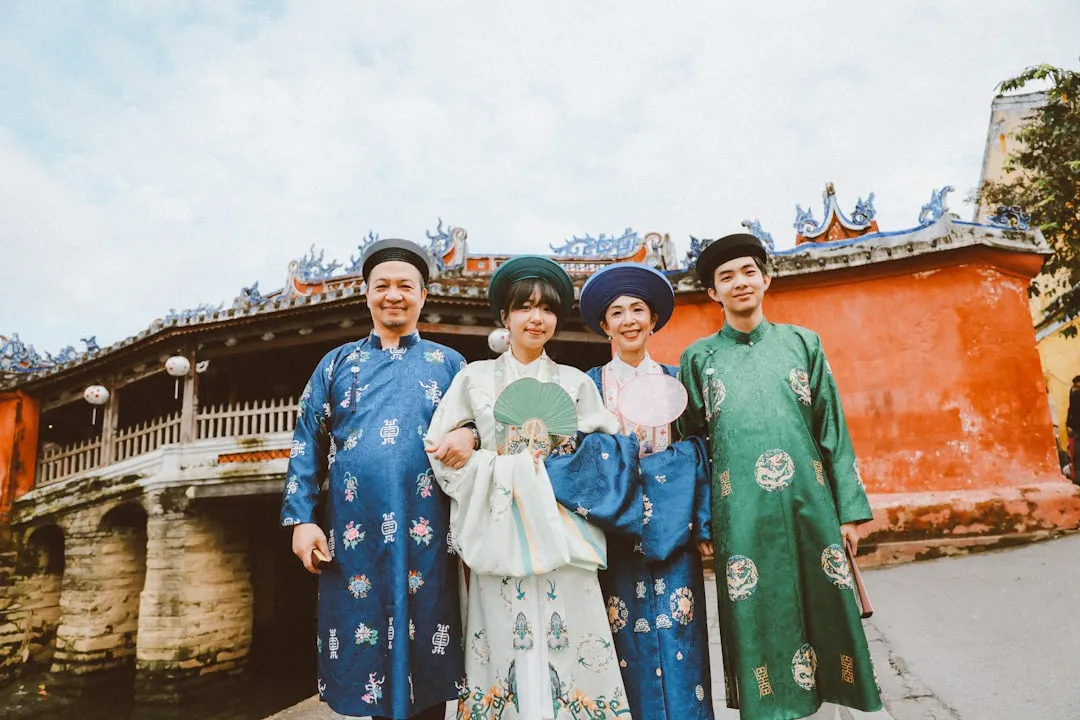 广州皮具制造行业观察：箱包贸易企业如何应对品质与时尚双重需求